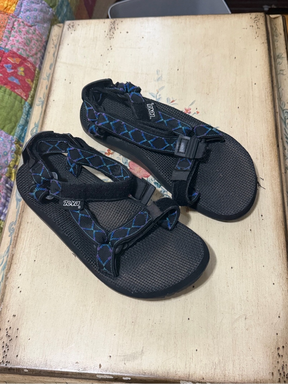 Teva Original Universal Strappy Womens 7 Multicolor Outdoor Hook & Loop Sandal